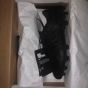 Nike Phantom Venom Elite Tech Craft FG